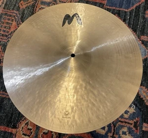 Masterwork Jazz Master 18” Paper Thin Crash - Traditional - Picture 1 of 3