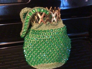 Vintage Perlen Geldbörse grün gold Handtasche Toröffnung - Bild 1 von 3