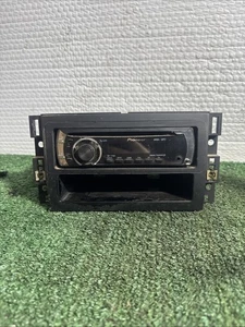 Pioneer DEH-2100IB Car CD Receiver with MP3/WMA - Picture 1 of 8