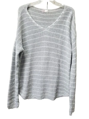 SO Women's Cotton Blend Gray Striped V-Neck Sweater Size XL Loose Knit Oversized - Image 1 of 4