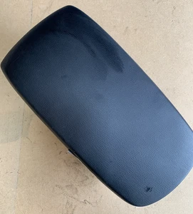 MAZDA CX-5 FRONT CENTER CONSOLE ARMREST 2013 2.2 DIESEL MANUAL (2012-2016) - Picture 1 of 7
