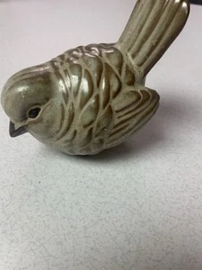 1970’s POTTERY BIRD THE SPARROW MATT FINISH PERFECT Unsigned Retro - Picture 1 of 10