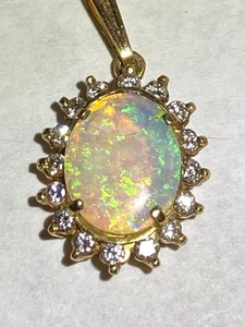 14k Cabochon Opal and 16 natural Diamonds Halo Pendant 14k Yellow Gold - Picture 1 of 13