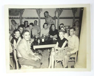 vintage 1940s U.S. WWII GIs Having Drinks Bar with Women - Picture 1 of 4