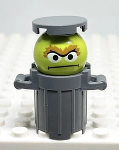 Lego Sesame Street Oscar The Grouch With Trash Can 21324 - Picture 1 of 7