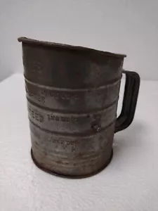 Vintage Bromwell's 3 Cup Flour Sifter Metal with Red Wood Knob Crank - Picture 1 of 10