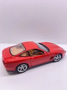 Ferrari 550 Maranello Burago scala 1 18 pressofuso 1996 - Foto 1 di 7