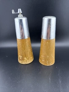 VINTAGE MCM Holz Salzstreuer & Pfeffermühle MADE IN ITALY - Bild 1 von 4