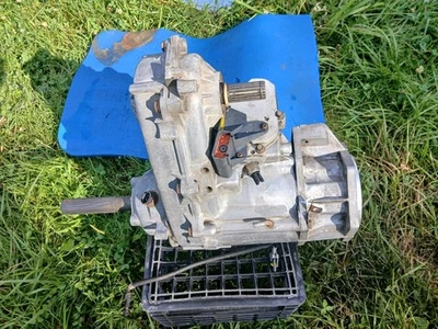 1996-2004 Chevrolet S10 Sonoma Blazer Jimmy 4.3 A/T 4x4 Transfer Case 233C - Image 1 of 4