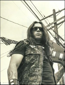 Gus G. (Ozzy Osbourne, Firewind) 2015 Signature ESP guitar 8 x 11 pin-up photo - Picture 1 of 3