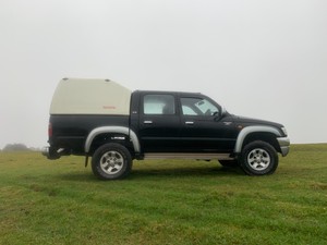 Used Toyota Hilux Pickup 3 0 D 4d Invincible Double Cab Pickup 4dr In Manchester Greater Manchester Motorvana