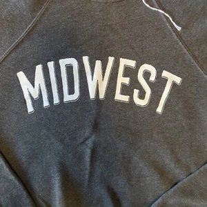 NWT Charcoal Gray Graphic Sweatshirt “Midwest” Bella Canvas Misses Small - Picture 1 of 5