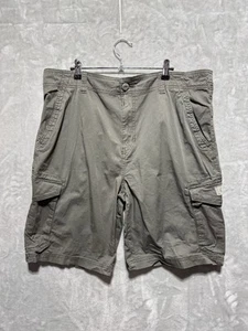 Unionbay Cargo Shorts Mens 38 Green Utility Pockets Work Casual Skater Gorp - Picture 1 of 8