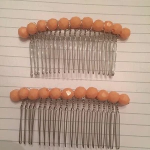(1) pair of Vintage Faux Coral Bead Silver Metal Hair Comb Combs - Picture 1 of 1