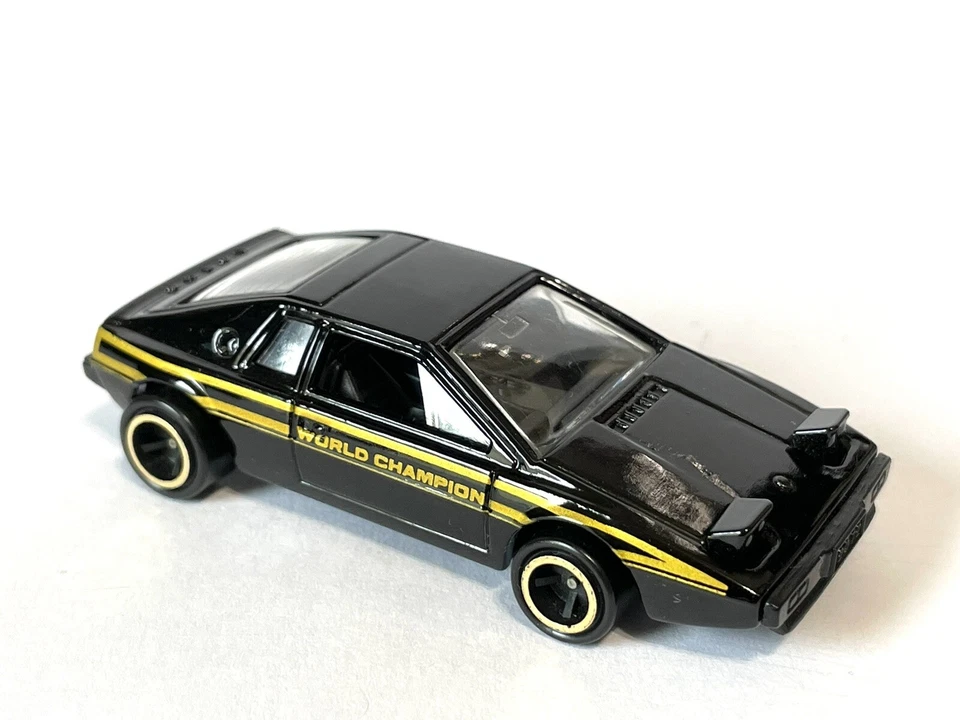 💚⭐️Tomica Lotus Espirit 'WORLD CHAMPION' 1979 / 口袋车 金轮 — 第 1/4 张图片