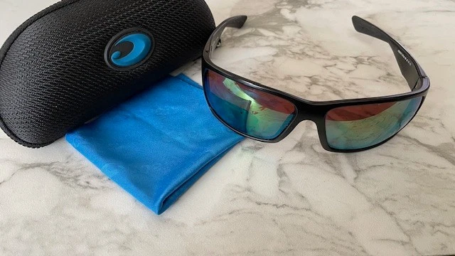 Gafas de sol Costa Reefton marco negro 580P verde espejo 64-15-115 lentes con estuche Foto 1 de 4