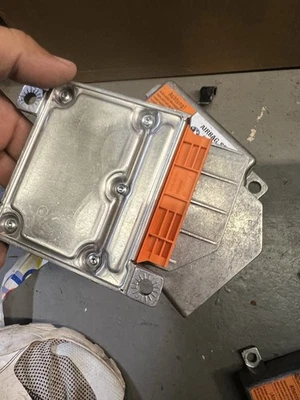 BMW E38 1997 1998 1999 módulo ordenador 728i 750iL 740i 730iL 735iL 728iL OEM Foto 1 de 3