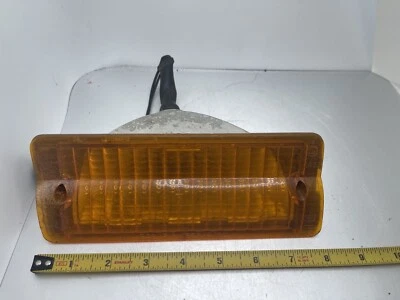 Luz de estacionamiento delantera ámbar AMC Jeep FSJ Pickup Wagoneer señal de giro derecha sin probar Foto 1 de 4