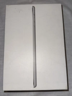 iPad Mini WiFi Cellular 16GB Silver - USED - Image 1 of 3