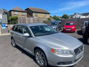 2009 Volvo V70 2.0D SE Lux Premium 5dr ESTATE Diesel Manual - Picture 1 of 16