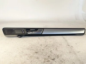 11-17 VOLKSWAGEN TOUAREG FRONT RIGHT RH DOOR HANDLE DOOR PANEL COVER TRIM OEM - Picture 1 of 5