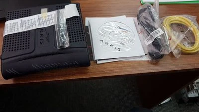 ARRIS WTM652B TOUCHSTONE TELEPHONY MODEM WTM652B/DM WTM652 TM02ELE652 - Image 1 of 4