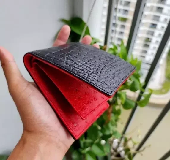 Cartera plegable de cuero de avestruz rojo negro real para hombre porta tarjetas hecha a mano Foto 1 de 4