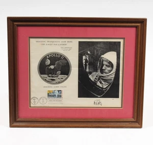 1969 US Postage Stamp #C76 Appolo 11 "Eagle Has Landed" Armstrong Panel Framed - Picture 1 of 7