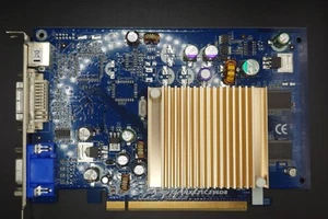 Gigabyte GeForce 6200 256MB PCI-E Passive Cooled Retro Grpahics Card XP Gaming - Picture 1 of 4
