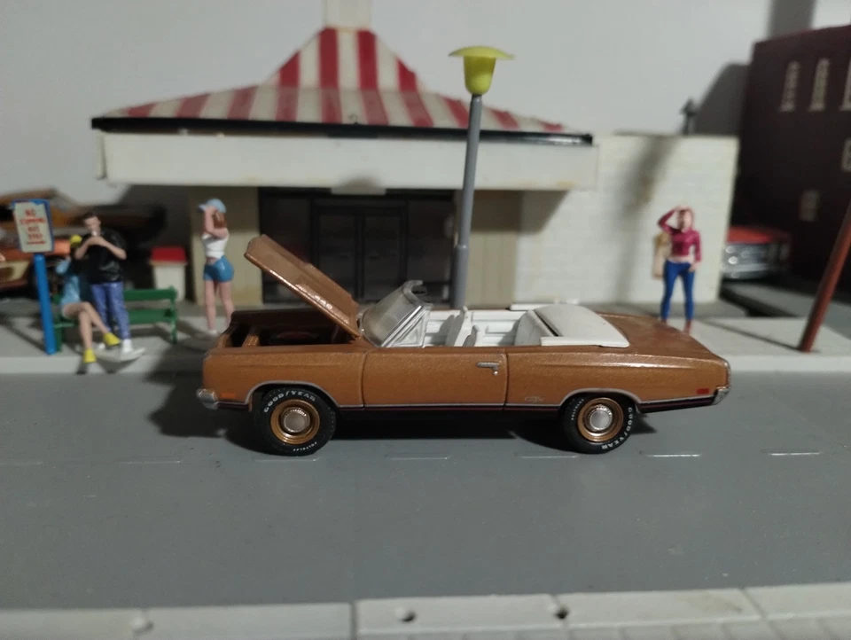 Greenlight 1/64 1969 Plymouth GTX convertible Foto 1 de 4
