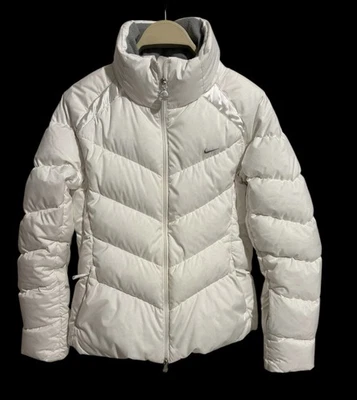 EUC Vintage Women’s Nike White Duck Down Puffer Jacket Size M - Image 1 of 4