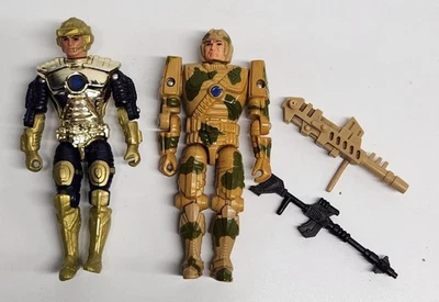 Boneco de ação Captain Power vintage dos anos 1980 lote de 2 brinquedos Mattel com acessórios - Imagem 1 de 4