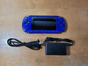 Consola Playstation Portátil 2001 Azul Metálico + Cargador *Probado* - Imagen 1 de 9