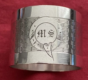 Vintage Silverplate Napkin Ring "MS" initials engraving - Picture 1 of 3