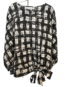 Completely Me by Liz Lange Black & White Top - 1X - NWT - Picture 1 of 5
