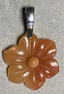 Used STERLING Silver Latch CORNELIAN Plumeria Flower PENDANT for Hawaii by GSJ - Picture 1 of 9
