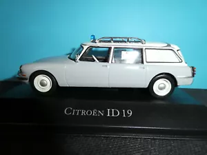 Citroen ID 19 Krankenwagen 1962 Neu Citroen Lizenzierter Atlas 1:43 Maßstab - Bild 1 von 6