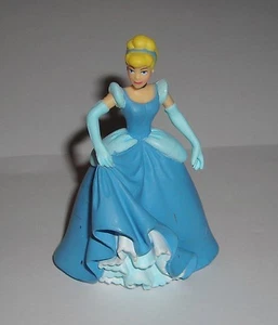 Disney Prinzessinnen Aschenputtel 3" Spielzeugfigur Tortenaufleger - Bild 1 von 1