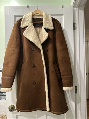 Guess size L long sherpa  jacket. New no tag - Image 1 of 4