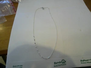 Stella And Dot Long SILVER Arrow Necklace 8" CLOSED - Picture 1 of 5