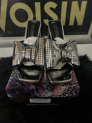 Cape Robbin - Bola de discoteca  Foto 1 de 4