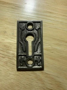 Vtg Sargent Keyhole Escutcheon Cover Bronzed Cast Iron Arcadia Eastlake T470A - Picture 1 of 2
