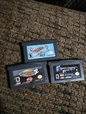 Lote de 3 juegos Game Boy Advance bastante extraños padres Tony Hawk Wolverine funciona limpio Foto 1 de 4