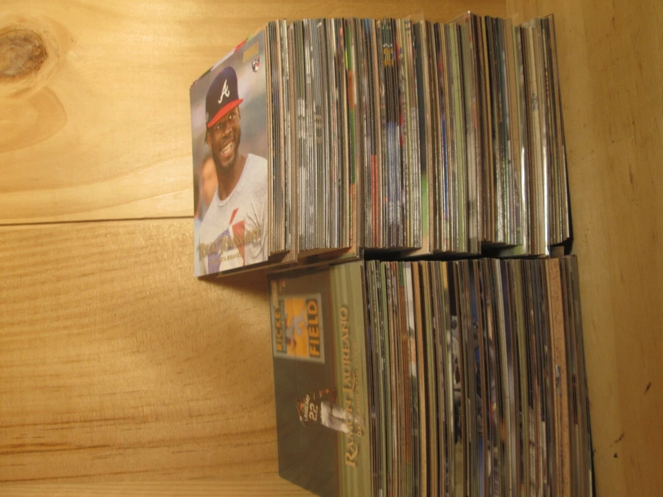 2019 Stadium Club Base Singles $0.99-$10.00 - Image 1 of 1