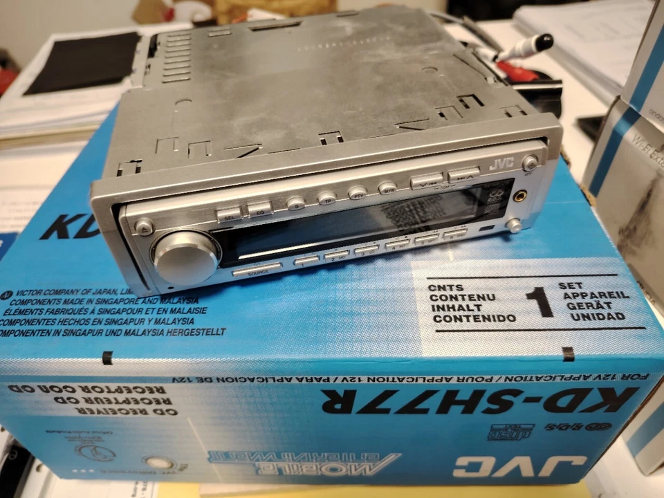 Autoradio Sintolettore CD JVC KD-SH77 mai installato NO TELECOMANDO vintage - Immagine 1 di 1