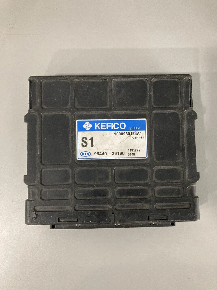 Kia Optima ECM 95440-39190 Foto 1 de 4