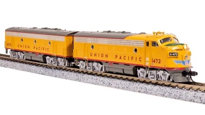 Broadway Limited 7762 N Scale UP EMD F7 AB Yellow Gray Diesel Loco #1472/1472C - Image 1 of 4