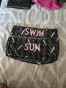 Adrienne Vittadini Makeup Cosmetics Bag Travel Case Logo Swim Sun A1 - Picture 1 of 4