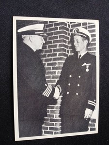 1964 Topps John F. Kennedy # 10 Navy Lt. Kennedy congratulated by Cap. (VG/EX)