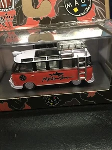 M2 1:64 1959 VW Microbus Deluxe USA Model - Picture 1 of 3